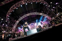 Official髭男dismが敬愛するaikoと夢のコラボ「今日が一番お客さんで来たかった！」＜SWEET LOVE SHOWER 2025＞