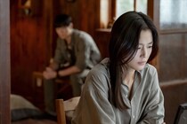 チョン・ジヒョン＆カン・ドンウォンの美しいラブシーンに視線集中「歴史的瞬間では？」「完璧過ぎる」＜北極星＞