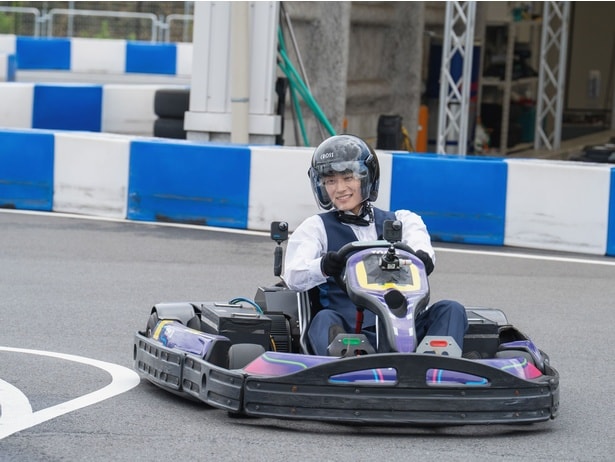 「VS.超特急」より