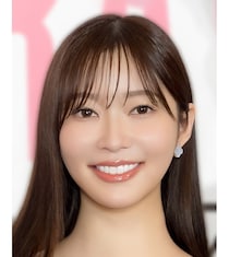 指原莉乃、ピンク色の華やかな着物姿で新年のあいさつ　「さしこちゃん着物似合いすぎ」「素敵な1年を」と反響