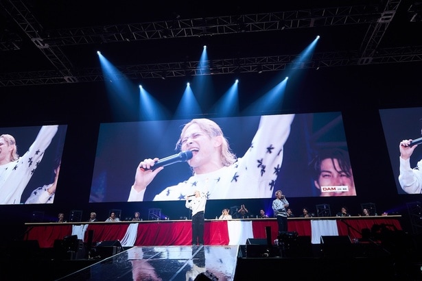 カウントダウンライブ「THE RAMPAGE COUNTDOWN LIVE 2025→2026」より