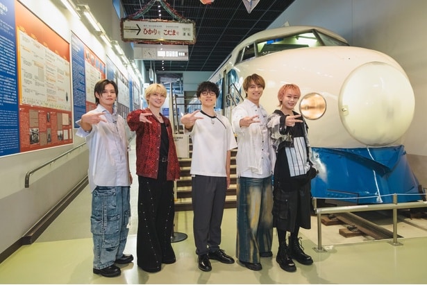 「VS.超特急」より