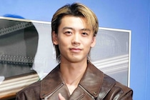 竹内涼真、富士山を背景にした新年のあいさつ投稿にファンから「ドラマ楽しみです」「今年もついていきます！」の声