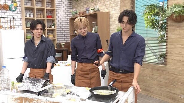 「DELISH INI」はLeminoで配信中