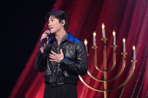 チ・チャンウク、日本文化の“手締め”にびっくり…3年目の来日クリスマスイベントにファン熱狂