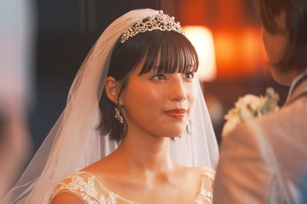 ハル(石井杏奈)、推しの王子(上田竜也)と“交際0日婚”