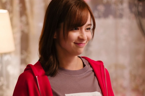 ハイスペ彼氏と別れた赤木(加藤ローサ)は婚活を開始