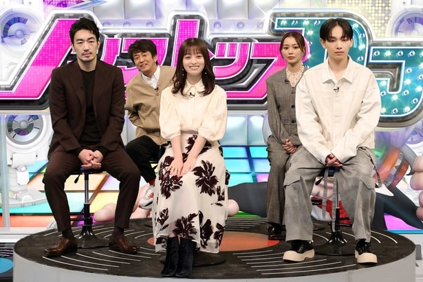 大谷亮平、堀内健、橋本環奈、内田理央、宮世琉弥(写真左から)