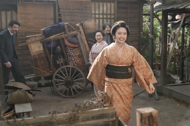 トキ(高石あかり)、武家屋敷での新婚生活に期待が高まる＜ばけばけ＞