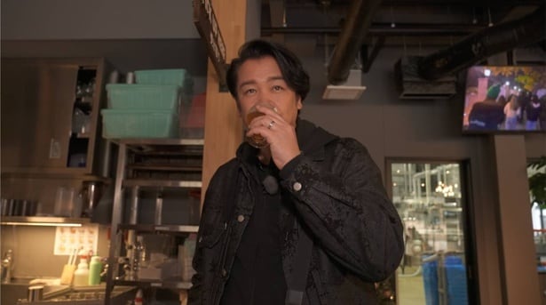 小田井涼平が仙台・秋保温泉街で“世界初”万華鏡に感動　老舗宿の料理に「おみそれいたしました」＜いいふろ温泉宿＞