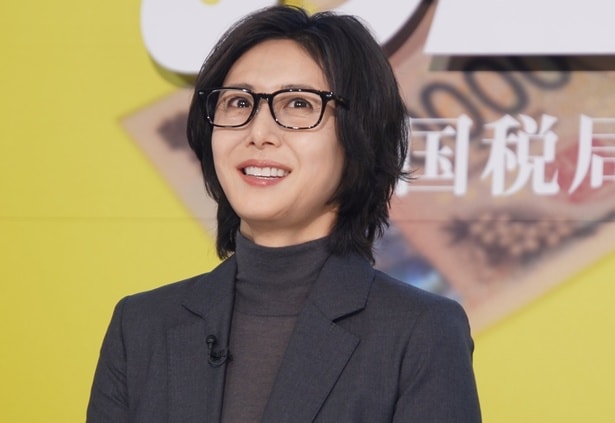 松嶋菜々子&櫻井淳子、ドラマではバチバチの二人の「綺麗で大人」な仲良しオフショットに反響<おコメの女>