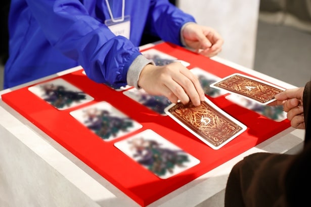 新登場のアトラクション「マリア・テレサの審美眼チェック」