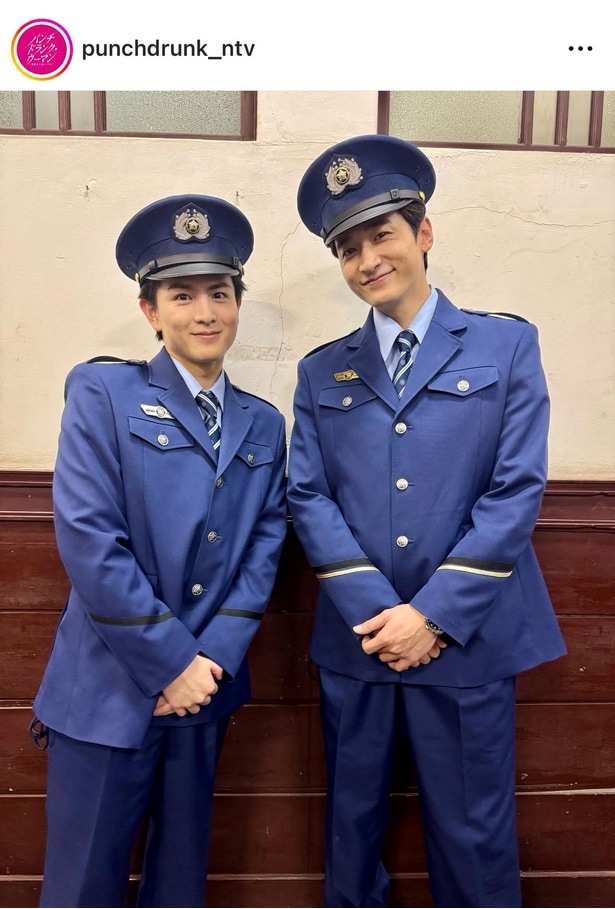 【写真】小関裕太&柏木悠が笑顔で寄り添う…“刑務官”オフショット