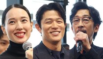 鈴木亮平&戸田恵梨香&北村有起哉、3人で“リブートポーズ”披露の仲良しオフショット公開＜リブート＞