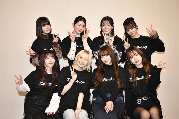 (前列左より)真山りか、安本彩花、中山莉子、桜木心菜、(後列左より)小久保柚乃、風見和香、桜井えま、仲村悠菜 