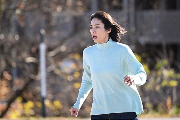 松下奈緒“聖子”、口止め料500万円を持ち白宮みずほ“瑠美子”の元へ＜夫に間違いありません＞