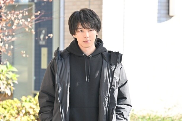 吾妻(中村倫也)が「殺人者」…？過去にいったい何か？