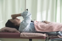 望まない妊娠…内田理央“千春”がクズ上司に中絶費を要求　中絶後、涙を流す千春に「切なすぎる」「不幸すぎ」の声＜略奪奪婚＞