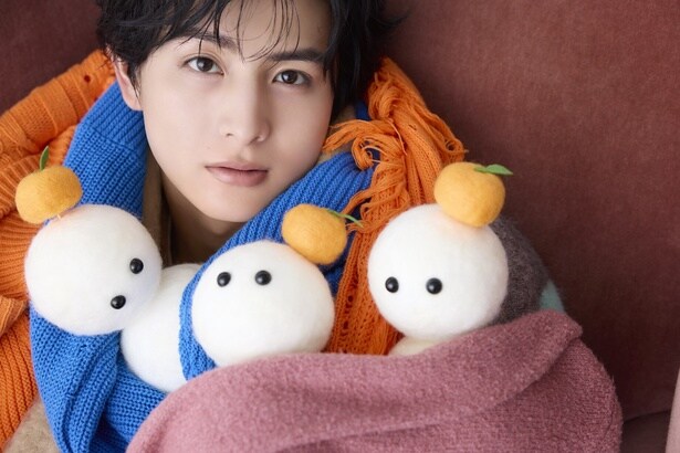 悠くんの手は隠れていますが、雪だるまをしっかり支えてくれています