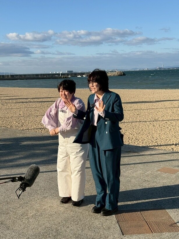 【写真】「芸人になって、レギュラー番組ももった私。きっと２人は向こうで腰を抜かすはず」