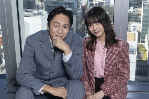 「令和に官能小説作ってます」で主演を務める徳井義実と桃月なしこにインタビュー