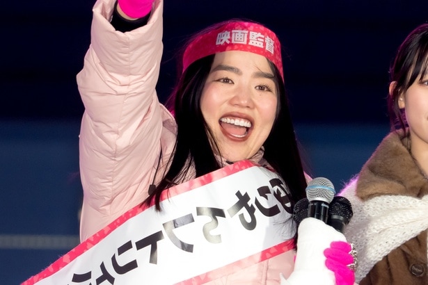 ゆりやんレトリィバァ、新宿・歌舞伎町で約20分間の“街頭演説”「真剣に人生をかけてこの映画に挑んできました」