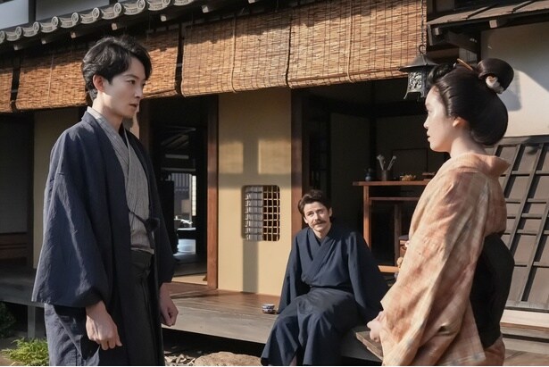 庄田(濱正悟)は察しの良いトキ(高石あかり)＆ヘブン(トミー・バストウ)にタジタジ