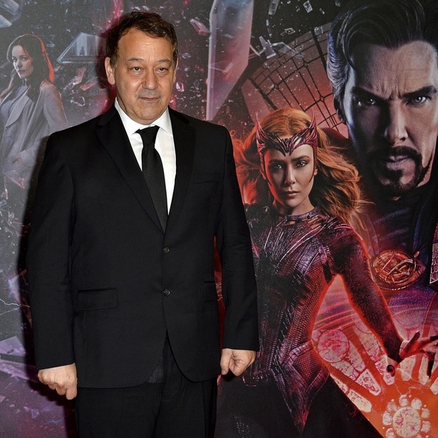 「死霊のはらわた」「スパイダーマン」カルト映画から大作まで成功に導く“鬼才”サム・ライミ監督とは？　真骨頂の“逃げ場のない恐怖”描いた最新作公開