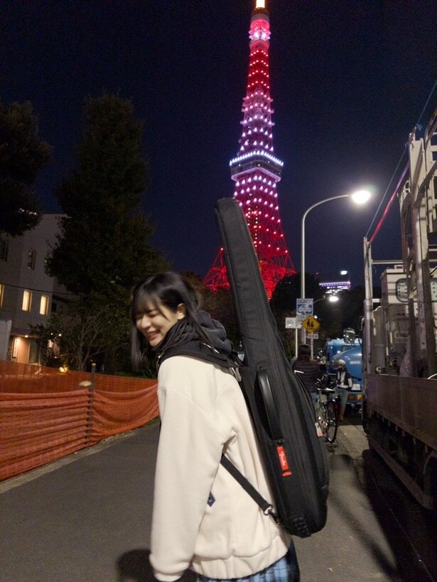 ミーマイナー　ギター・ボーカルの美咲