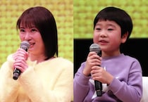 “颯太”天野優、大好きな“ママ”志田未来を撮影するオフショットに「カメラ持つ手がかわいい」の声＜未来のムスコ＞