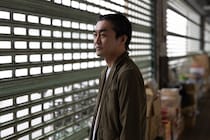40歳まで「無自覚なヤングケアラー」だったノブコブ徳井健太、自ら死を選んだ母と幼い妹との過酷な日常を“笑い話”だと思い込んでいた理由