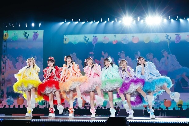 初の東京ドーム単独公演「FRUITS ZIPPER SPECIAL LIVE 2026『ENERGY』」より