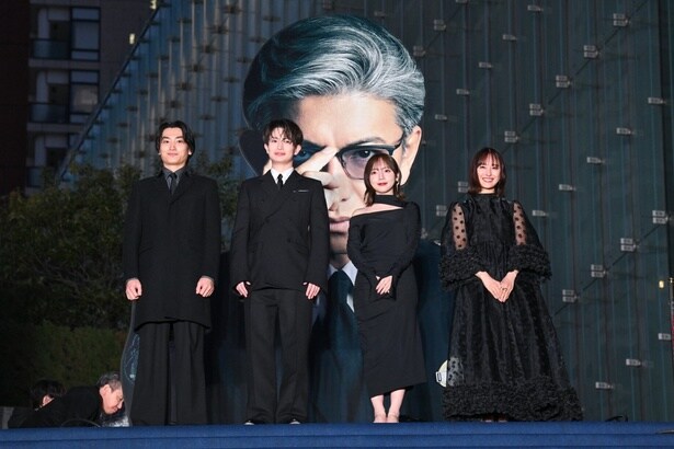 映画「教場 Requiem」カーペットアライバルより