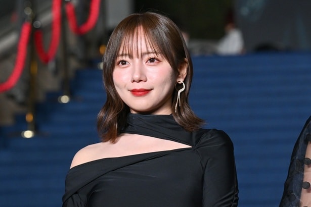 齊藤京子「監督からの圧がありまして(笑)」私生活でも“退校届”を警戒＜教場＞