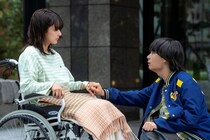 大西流星“ロン”、誹謗中傷に苦しむ平祐奈“ヒナ”を救おうと奔走する…熱い友情に「涙なしでは見られない」の声＜横浜ネイバーズ＞