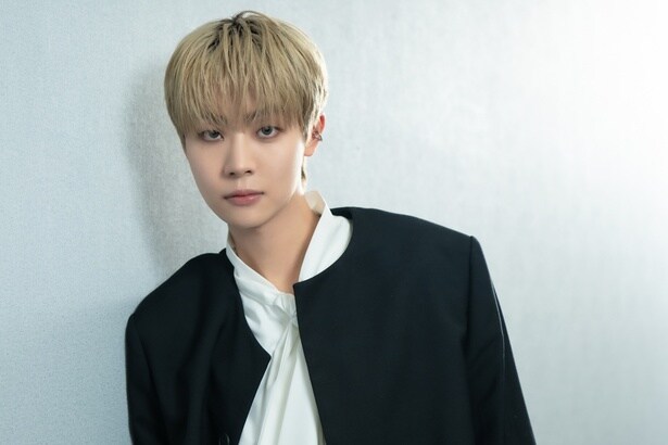 ヨヌ役のHOJIN(KAJA)