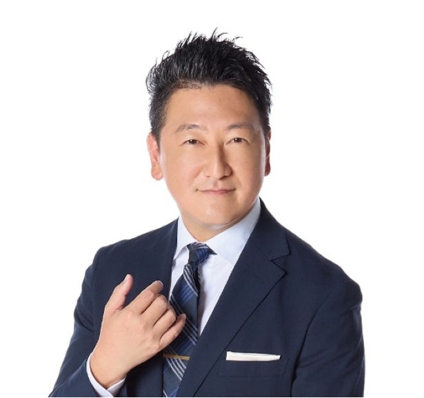 キャスターを務める堀潤