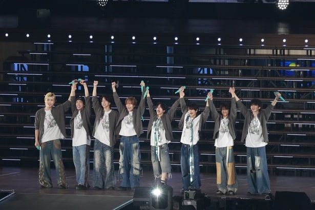 「timelesz LIVE TOUR 2025-2026 FAM DOME episode1」より