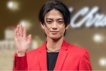岩瀬洋志、革ジャンのブラックコーデ披露に「朝からパワーをもらえそうです」の声＜DREAM STAGE＞