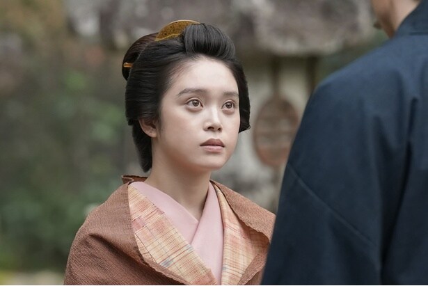 トキ(高石あかり)はヘブン(トミー・バストウ)の決断に衝撃を受ける