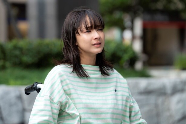 ヒナ(平祐奈)は第4話で歩けなくなった理由をロン(大西流星)に告白し壁を乗り越えた