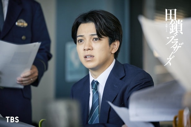 強行犯係の若手刑事・石坂直樹役を演じる宮近海斗