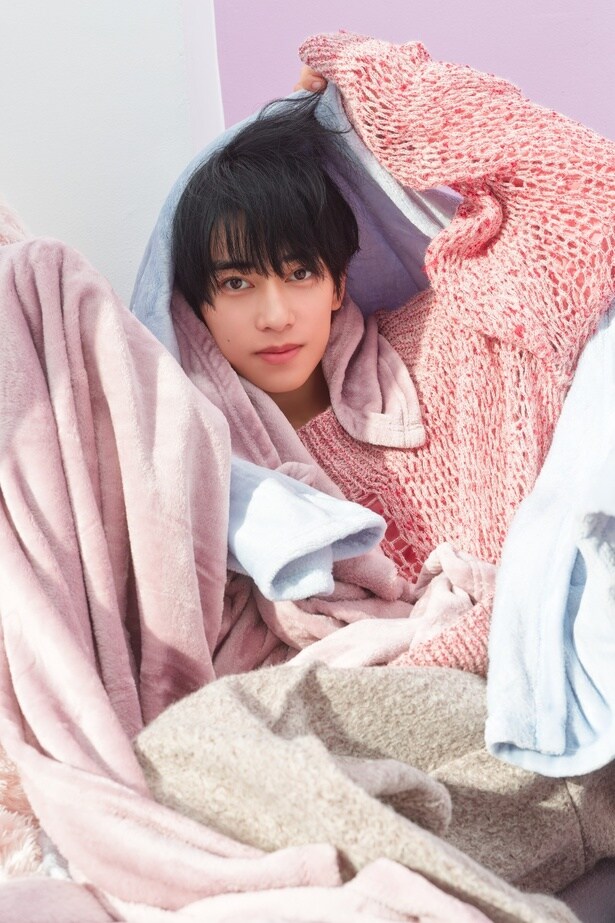 毛布から抜け出す本島さん
