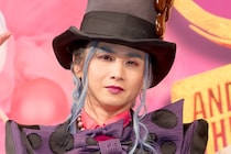 堂本光一、チャーリー役の子役に感心「ついていきます」＜ミュージカル「チャーリーとチョコレート工場」＞