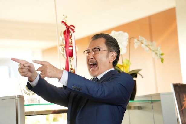 吉田鋼太郎、憧れの舘ひろしとの共演に歓喜「まさかだらけの体験でした」