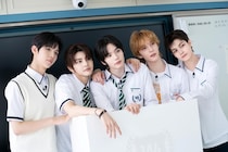 SMエンタ所属の男子練習生“SMTR25”初のバラエティ『応答せよ！僕らのハイスクール』初回スチールを先行公開