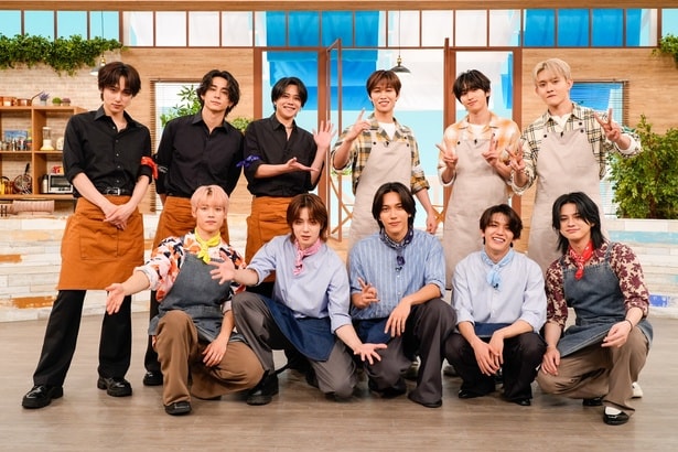 「DELISH INI」に出演するINIにインタビューを行った