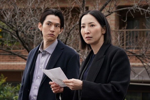 辰巳(真飛聖)は武尊(勝地涼)の会社のロゴを見てある事実に気が付く