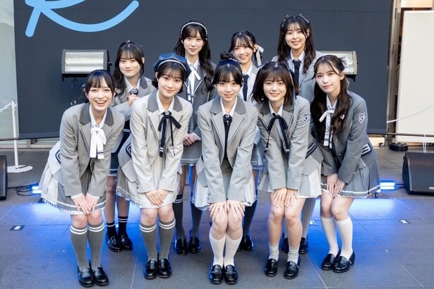 スターダストプロモーションの9人組ガールズグループ・RE-GEがお披露目イベントを開催　 6月にメジャーデビューも決定