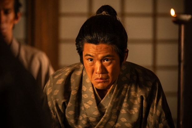 甚助(前原瑞樹)は偶然裏切り者を目にしてしまう